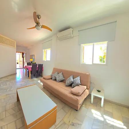 Fran Coastal Elegance Stylish With Sea Views, Large Terrace Apartment Torremolinos