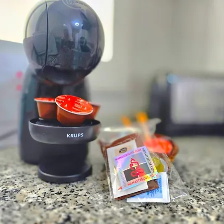 Lejlighed Fran Coastal Elegance Stylish With Sea Views And Seasonal Pool, Large Terrace By Namaste Elite