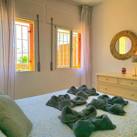 Fran Coastal Elegance Stylish With Sea Views, Large Terrace Torremolinos