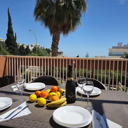 Fran Coastal Elegance Stylish With Sea Views And Seasonal Pool, Large Terrace By Namaste Elite * Torremolinos