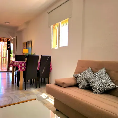 Apartment Fran Coastal Elegance Stylish With Sea Views, Large Terrace
