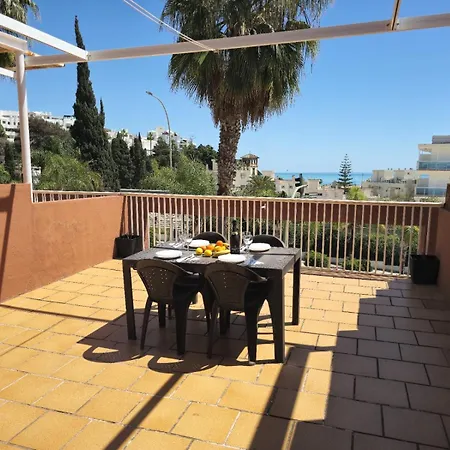 Fran Coastal Elegance Stylish With Sea Views And Seasonal Pool, Large Terrace By Namaste Elite