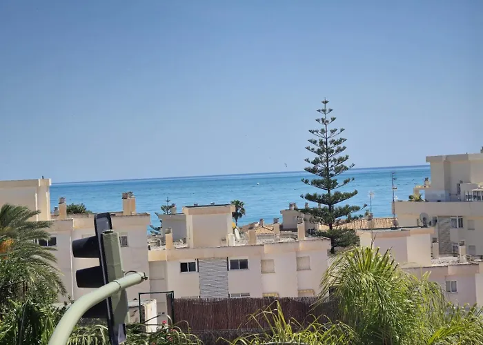 Lejlighed Fran Coastal Elegance Stylish With Sea Views And Seasonal Pool, Large Terrace By Namaste Elite *