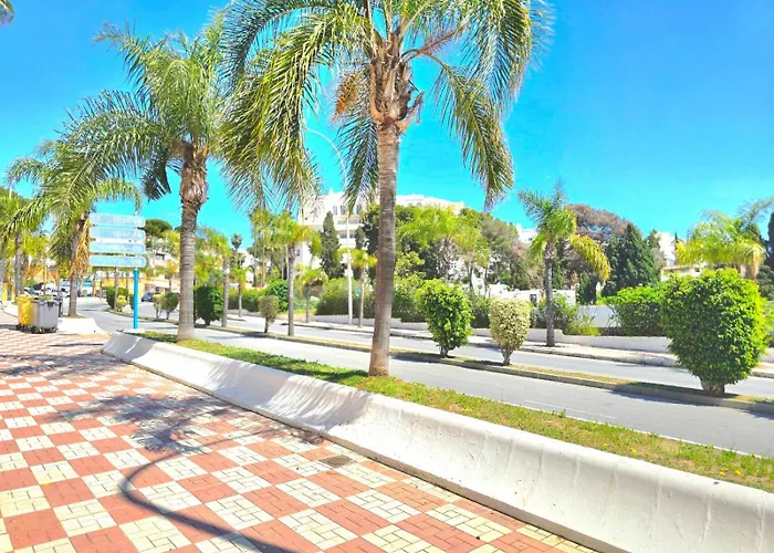 Apartment Fran Coastal Elegance Stylish With Sea Views And Seasonal Pool, Large Terrace By Namaste Elite *