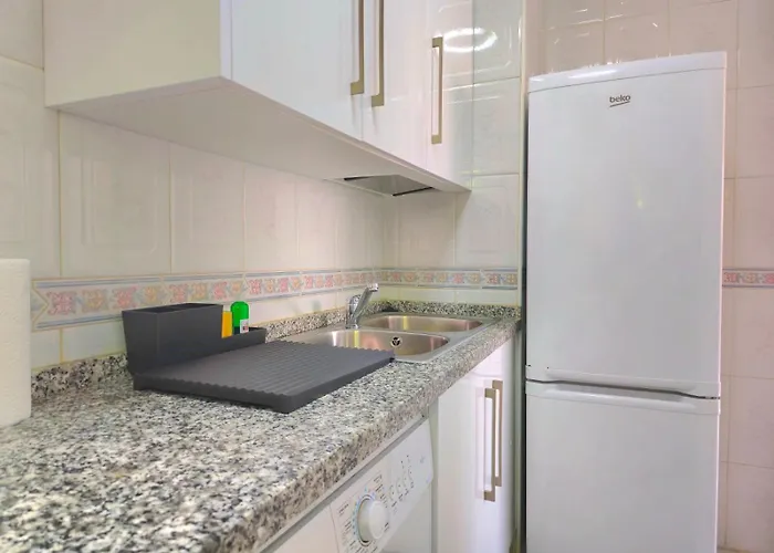 Lejlighed Fran Coastal Elegance Stylish With Sea Views And Seasonal Pool, Large Terrace By Namaste Elite Torremolinos