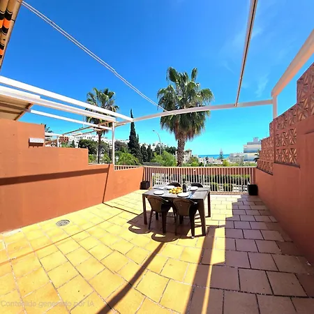 Fran Coastal Elegance Stylish With Sea Views And Seasonal Pool, Large Terrace By Namaste Elite Appartement Torremolinos