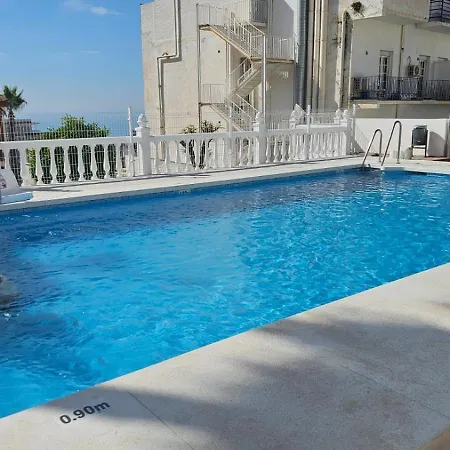 Fran Coastal Elegance Stylish With Sea Views And Seasonal Pool, Large Terrace By Namaste Elite Apartamento