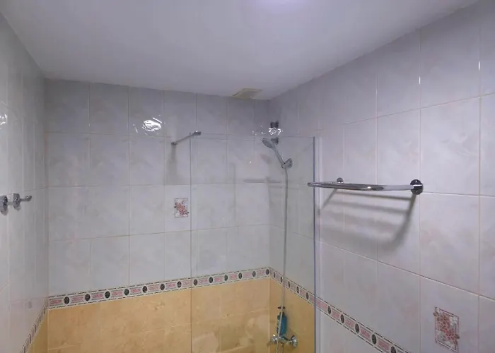 Fran Coastal Elegance Stylish With Sea Views And Seasonal Pool, Large Terrace By Namaste Elite Apartamento *